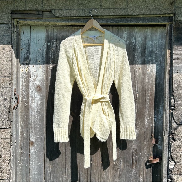 Vintage 80s Ivory Belted Sweater - Picture 1 of 7